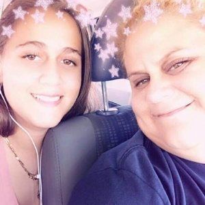 Meet your Posher, Stefany